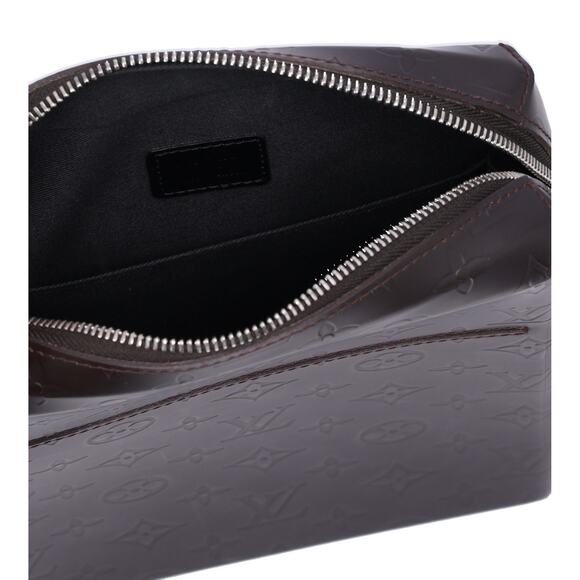 Louis Vuitton Bobby Messenger LV Monogram Embossed Glace Cafe M46520 - Picture 6 of 9